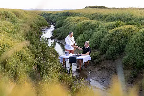 Jackie Masse Et Dessinateur Bruno Ghys Baie Authie